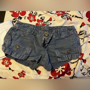 Garage shorts fairly used but still in great condition size 00
